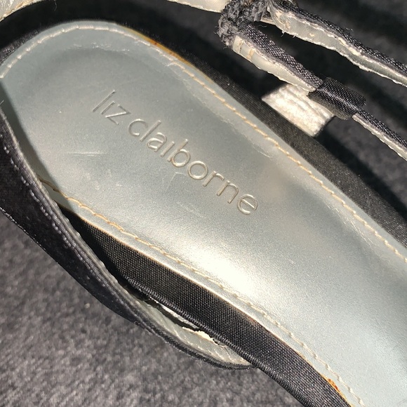 9.5M Liz Claiborne black satin slingbacks - Picture 5 of 8